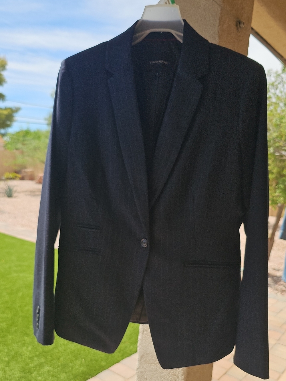 Banana Republic Women's Blue Pinstripe Single-Button Blazer